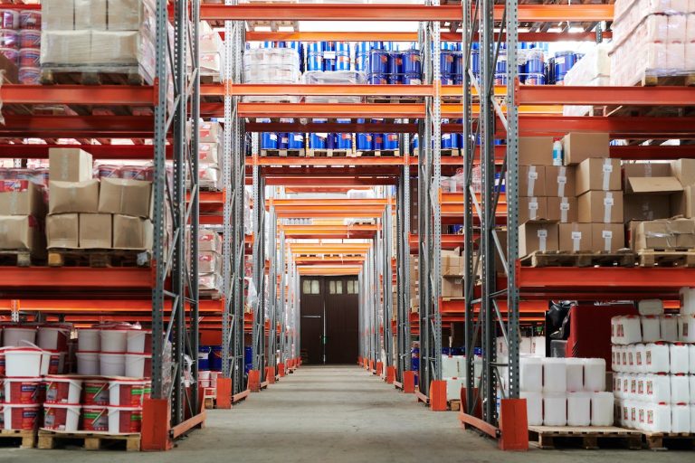 Comment optimiser sa logistique industrielle interne ?